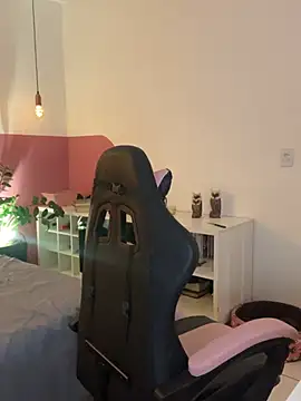 Chat +18 de Anny_Fetish ao vivo