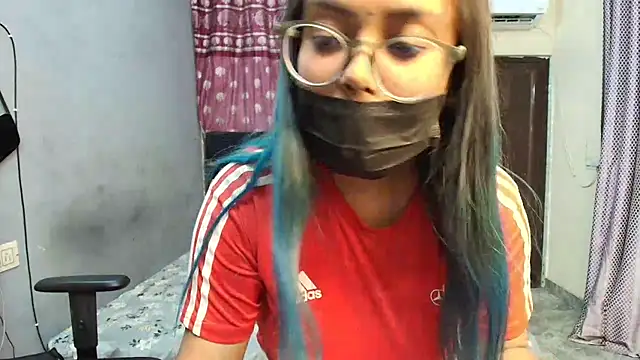 XXX chat uživo modela Bold-camlin