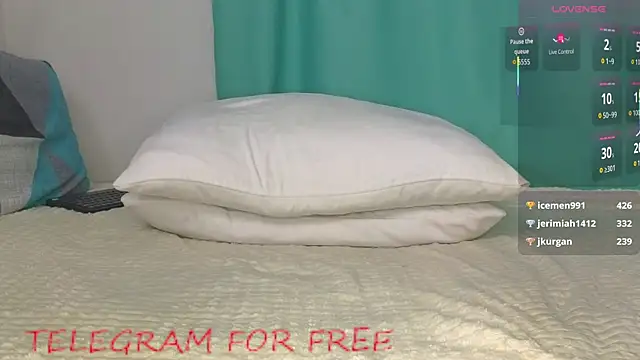 Molliblum Live XXX Chat