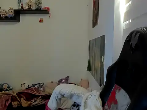 Chat +18 de Shaddycute_ ao vivo