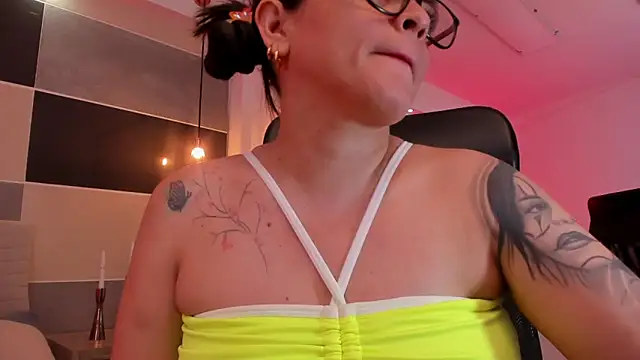 XXX chat uživo modela Zara_Jackson