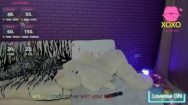 XXX chat uživo modela GlowMimi