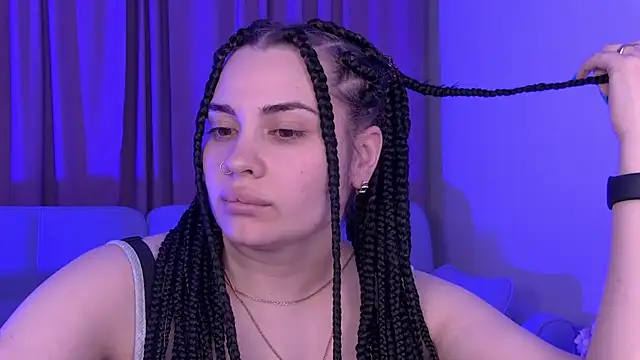XXX chat uživo modela AdrianaToress