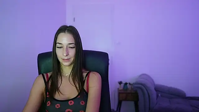 XXX chat uživo modela Crystalbrunette18