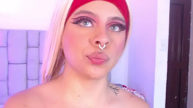 XXX chat uživo modela SussyVenomm