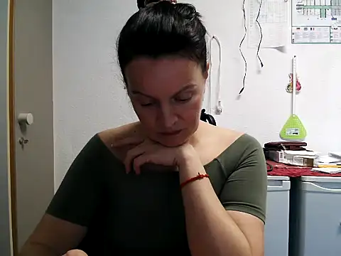 XXX chat uživo modela LoveNBloom