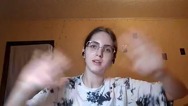Chatroom XXX en direct de Katelemon