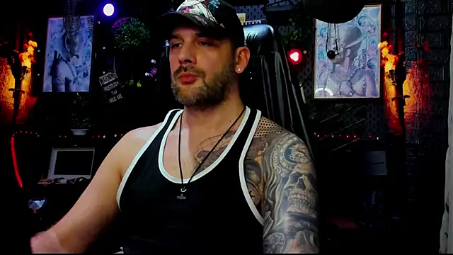 LexHardy's Live XXX Chat