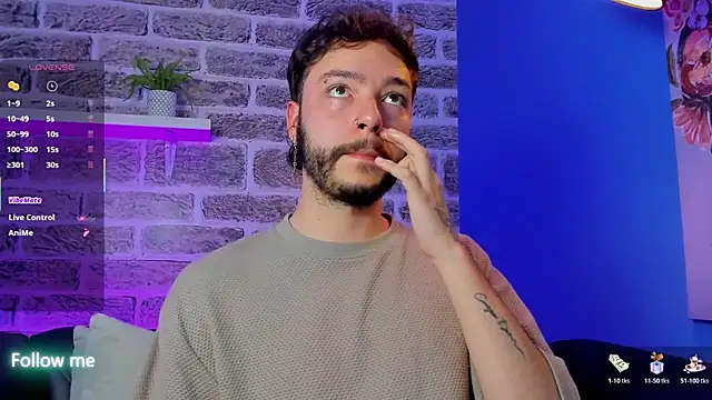 دردشة noah_ricci الجنسية المباشرة