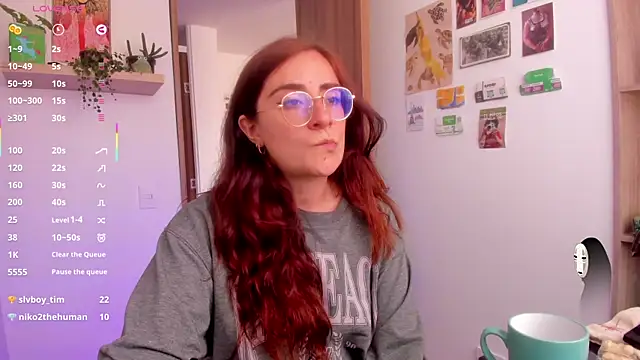 Živý XXX chat linda_giggle