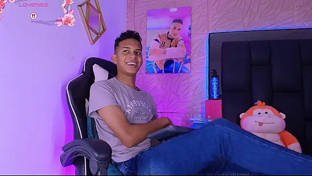 Czat XXX na żywo – dilan_alfonzo