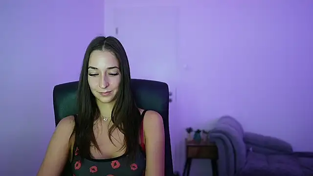 Živý XXX chat Crystalbrunette18