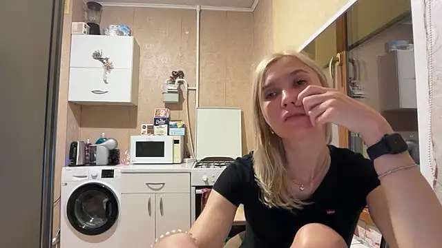 XXX chat uživo modela AngelJeni