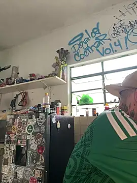 Chat +18 de N3N3_SINS ao vivo