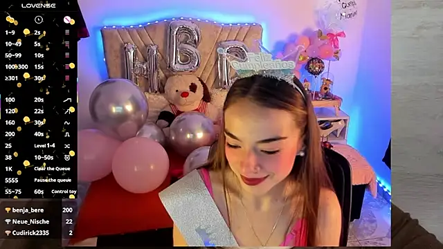 Mia_Victoria22's Live XXX Chat