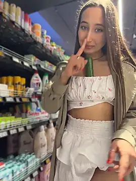 Онлайн чат XXX ICrazyOneIRL