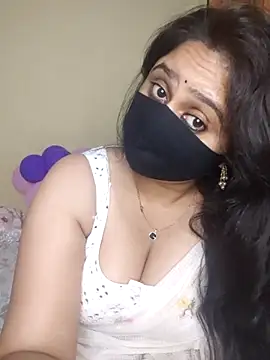 Sravvi499 Chat XXX live