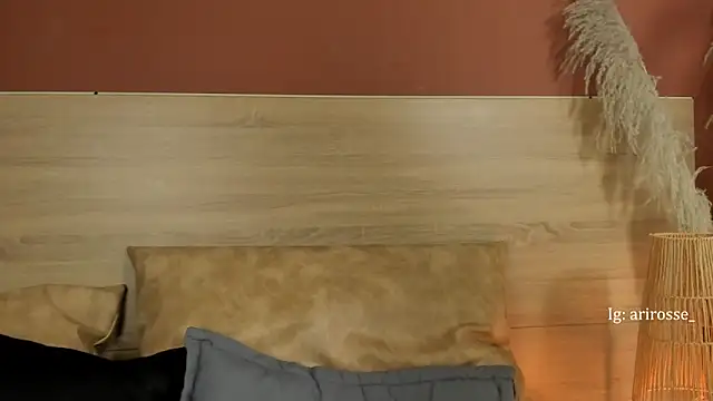 Živý XXX chat ariana_rosse__