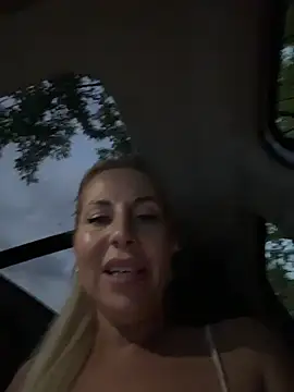 LisaMurr élő XXX-chatje