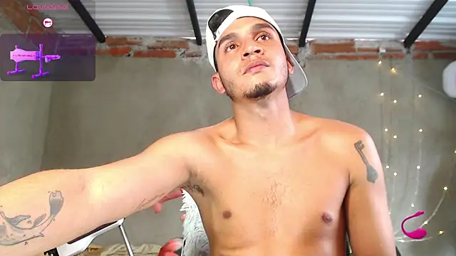 Chat XXX Live Angel_latinboy