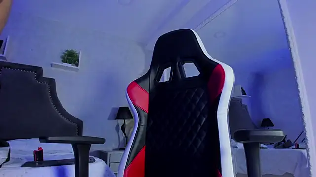 DylanRoyce_'s Live XXX Chat