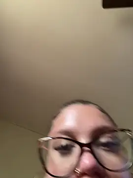QueenNuttCollector Chat XXX in diretta
