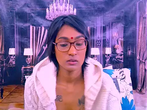 Czat XXX na żywo – IndianRebel4u2Luv