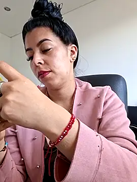Luianna's Live XXX Chat