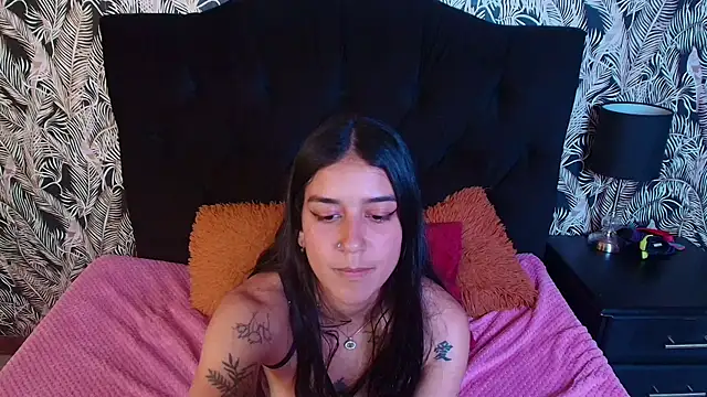 DanielaMonroe's Live XXX Chat