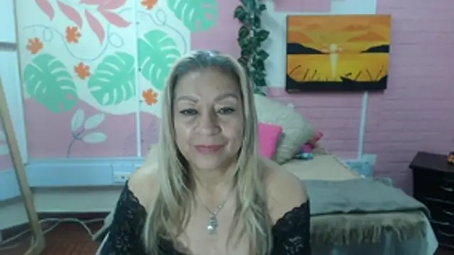ZAMANTHA's Live XXX Chat