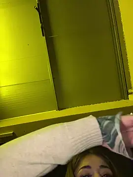 Онлайн чат XXX IsabellaEtthan