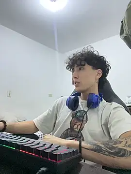 Show Webcam de gojo_satoru_18