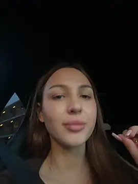 DoloresXO Adlı Modelin Canlı XXX Sohbeti