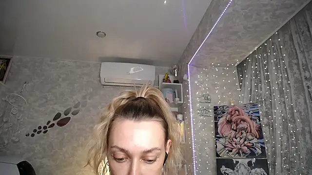 NickyAdamidi live XXX chat