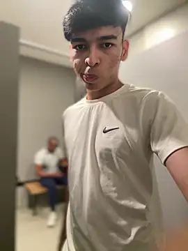 Chat XXX ao vivo de The_Conquer