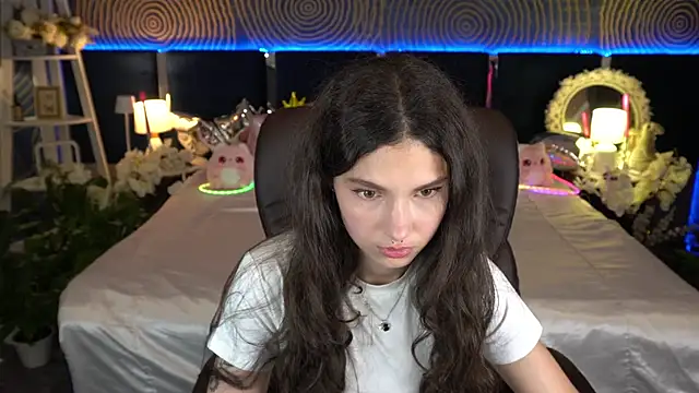 BabyFlowerr Chat XXX in diretta