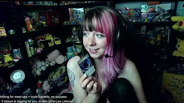 צ'אט XXX בשידור חי של CutieTracer