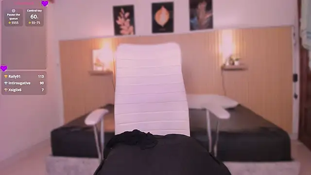 XXX chat uživo modela hana_falak