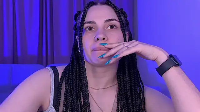 AdrianaToress Chat XXX in diretta