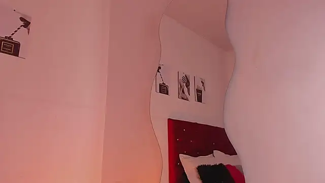 Alexxus_Smith Adlı Modelin Canlı XXX Sohbeti