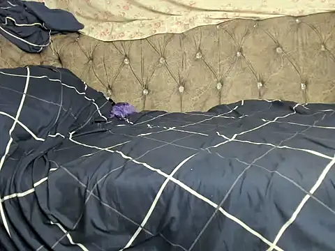Hola_bbw's Live XXX Chat