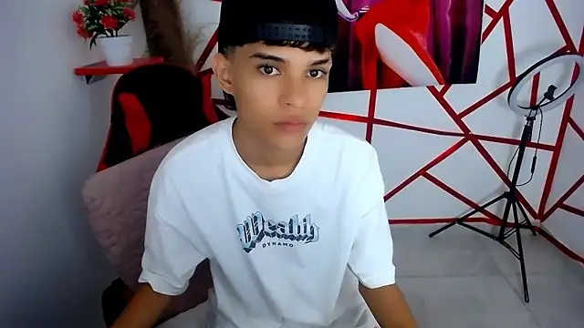 Chat XXX ao vivo de chris_evans77
