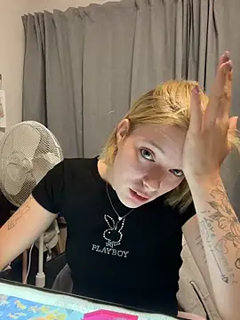 XXX chat uživo modela jessebell2003