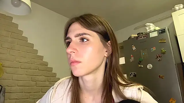 ZaraGuyette's Live XXX Chat