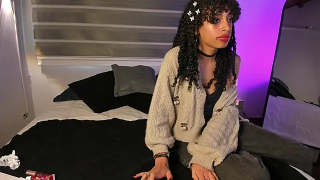 Tamia_25 Live XXX-chat