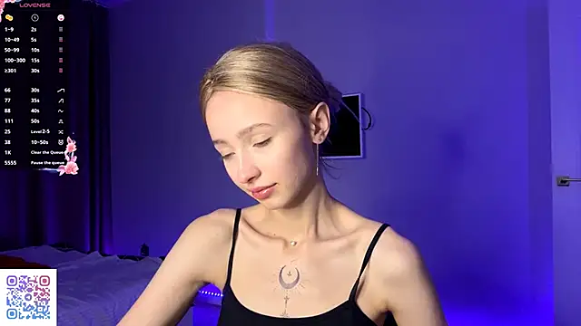 Czat XXX na żywo – ClonedAge