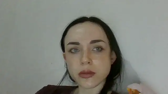 Trinsy_Love's Live XXX Chat