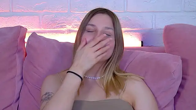 XXX chat uživo modela TinnaBurton