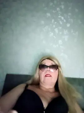 XXX chat uživo modela Vita72219