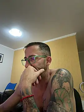 MeladoDiMel – Naživo XXX chat